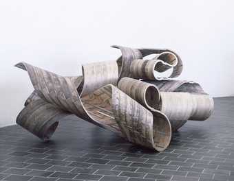 Richard Deacon, Restless, 2005